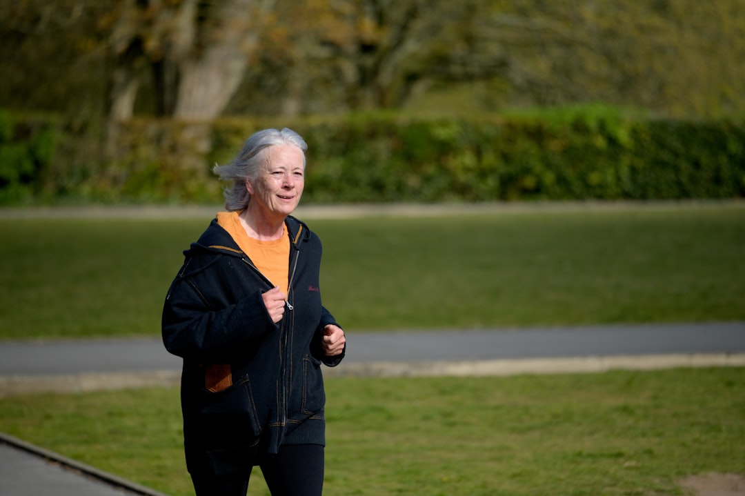 Why Do I Leak Urine When I Sneeze or Cough After 50: Understanding Stress Urinary Incontinence